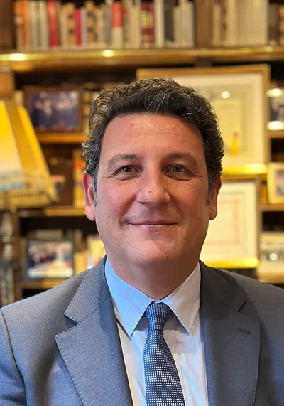 Álvaro Irurita: la vía extrajudicial en conflictos sanitarios